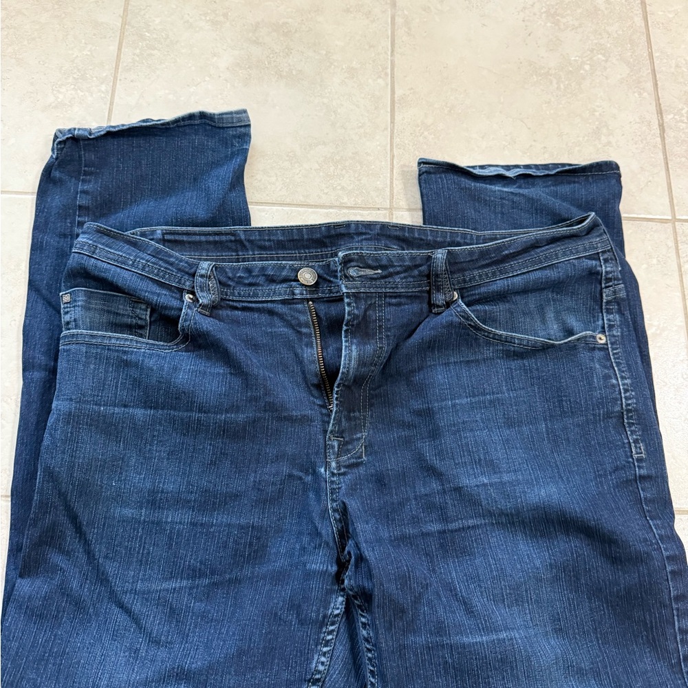 Men’s buffalo jeans